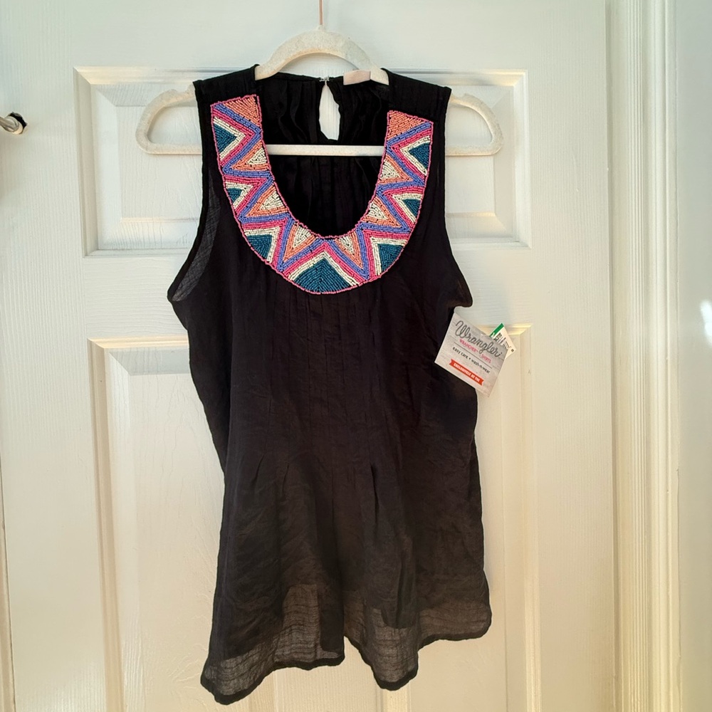 NWT Black Wrangler Sleeveless Tank Top with Colorful Beading Sz Small